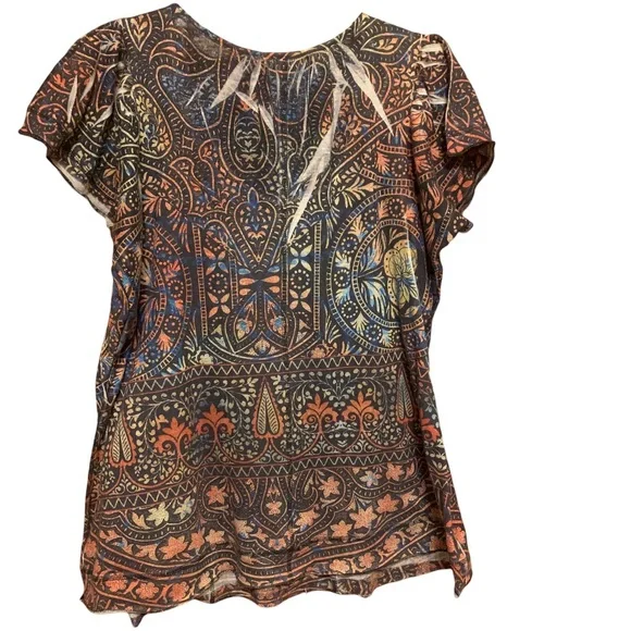 Live and Let Live Petite Top - Picture 5 of 7